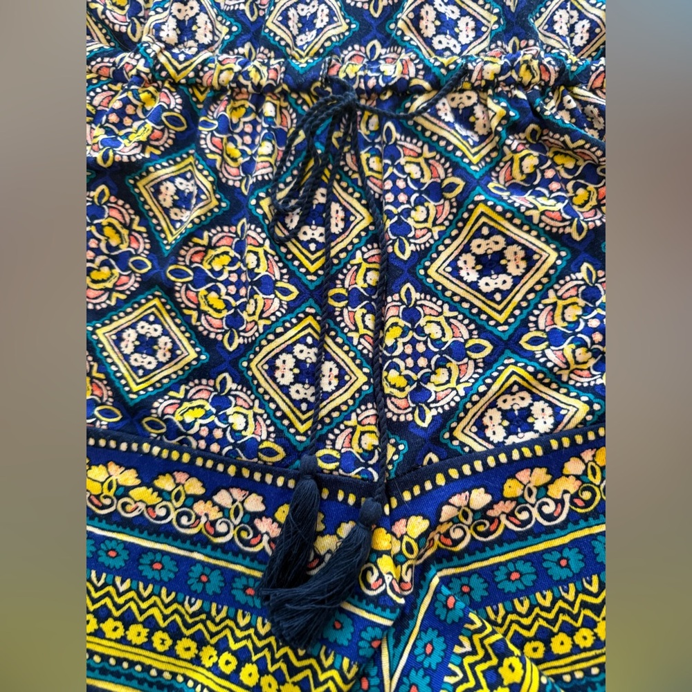 Old Navy NWOT Colorful Geometric Print Romper Size Small - Picture 6 of 12